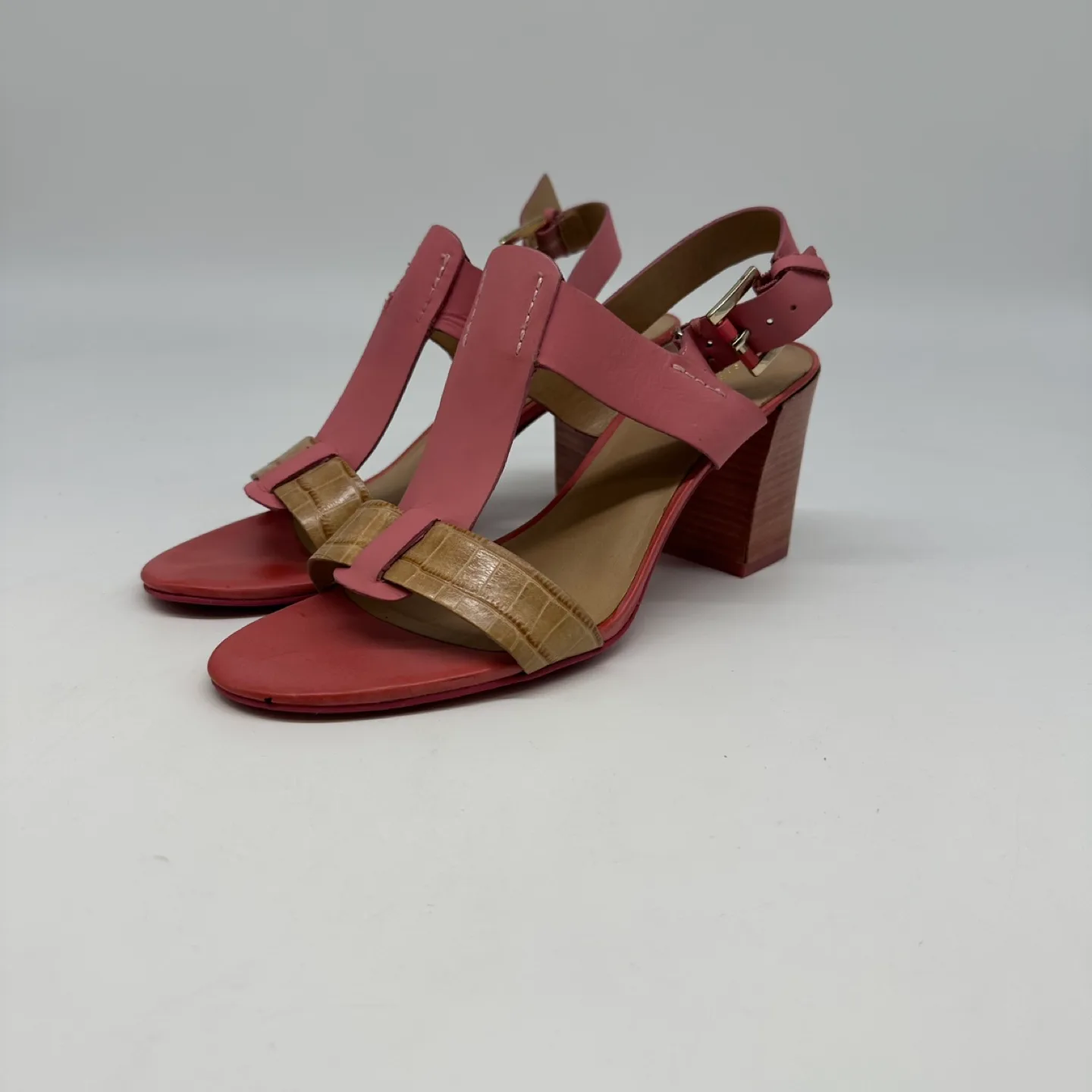 Brabd new Tommy Hilfiger Pink Heels thumbnail
