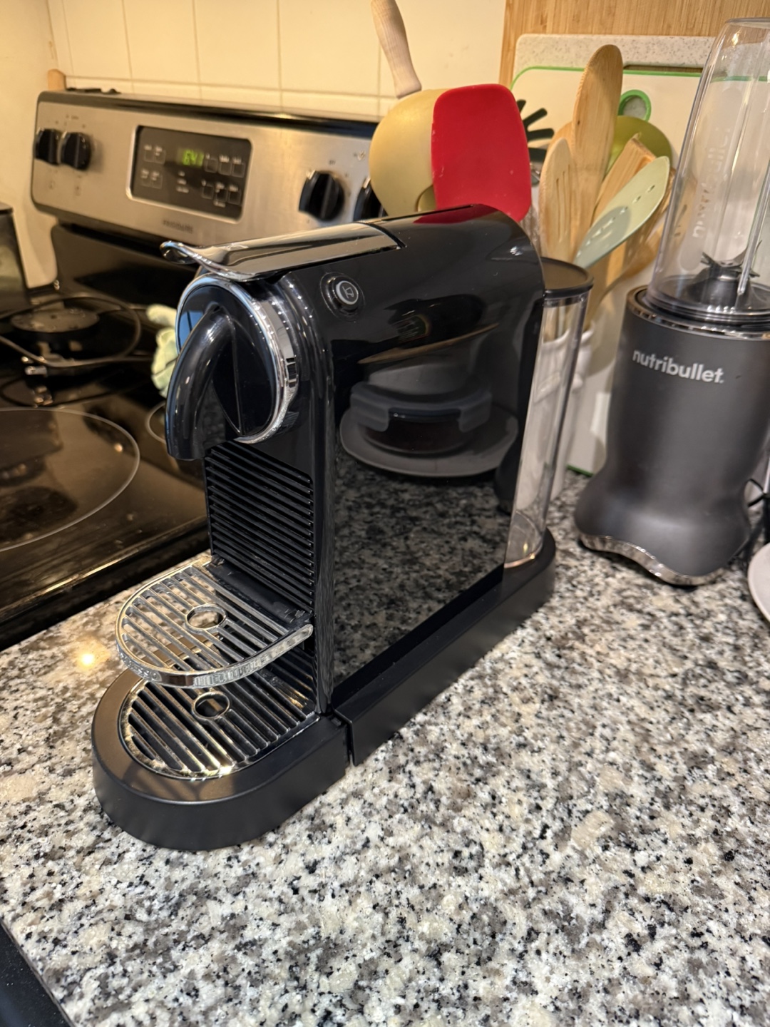 Nespresso Citiz with Aeroccino - photo 3