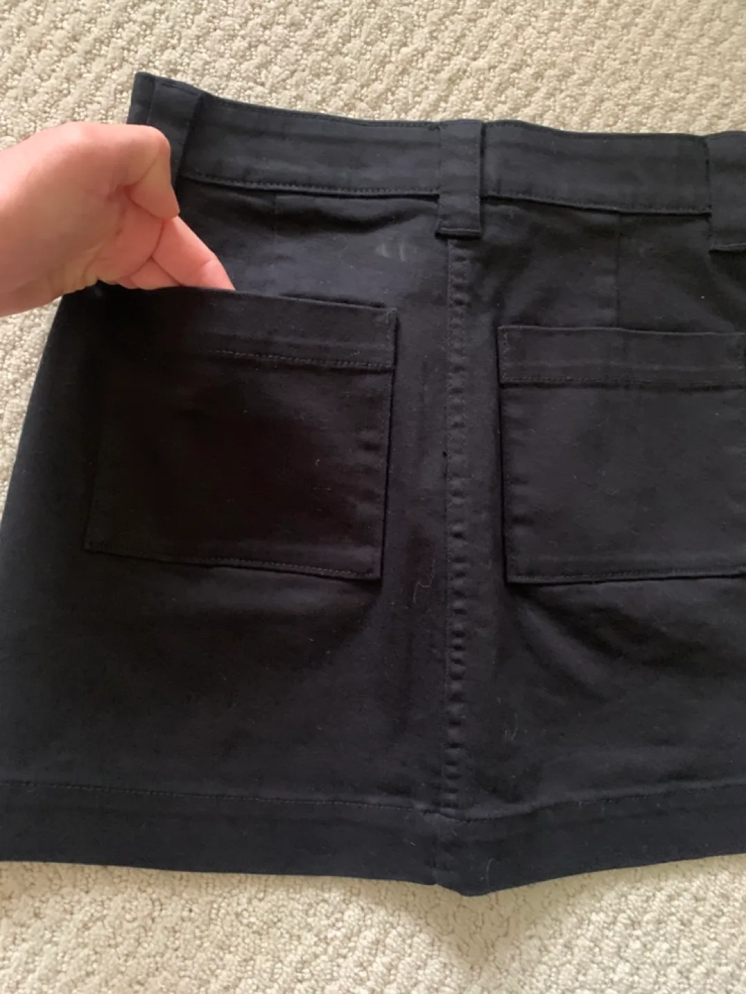 Oak + Fort Black Mini Skirt - Size 0 image indicator(2)