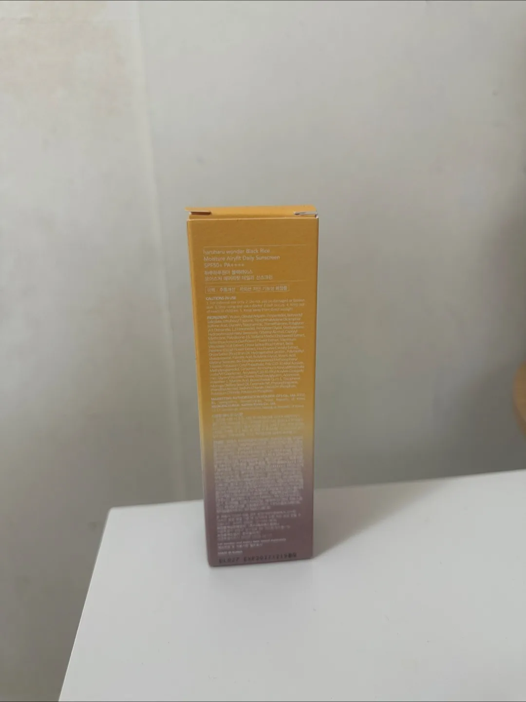 Haruharu Wonder Black Rice Sunscreen SPF50+ New image indicator(2)