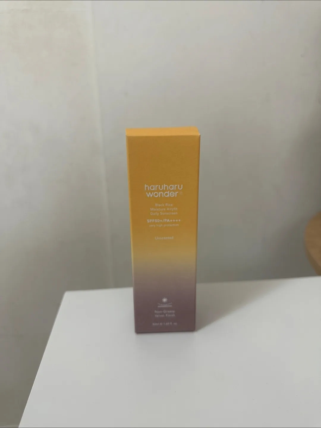 Haruharu Wonder Black Rice Sunscreen SPF50+ New thumbnail