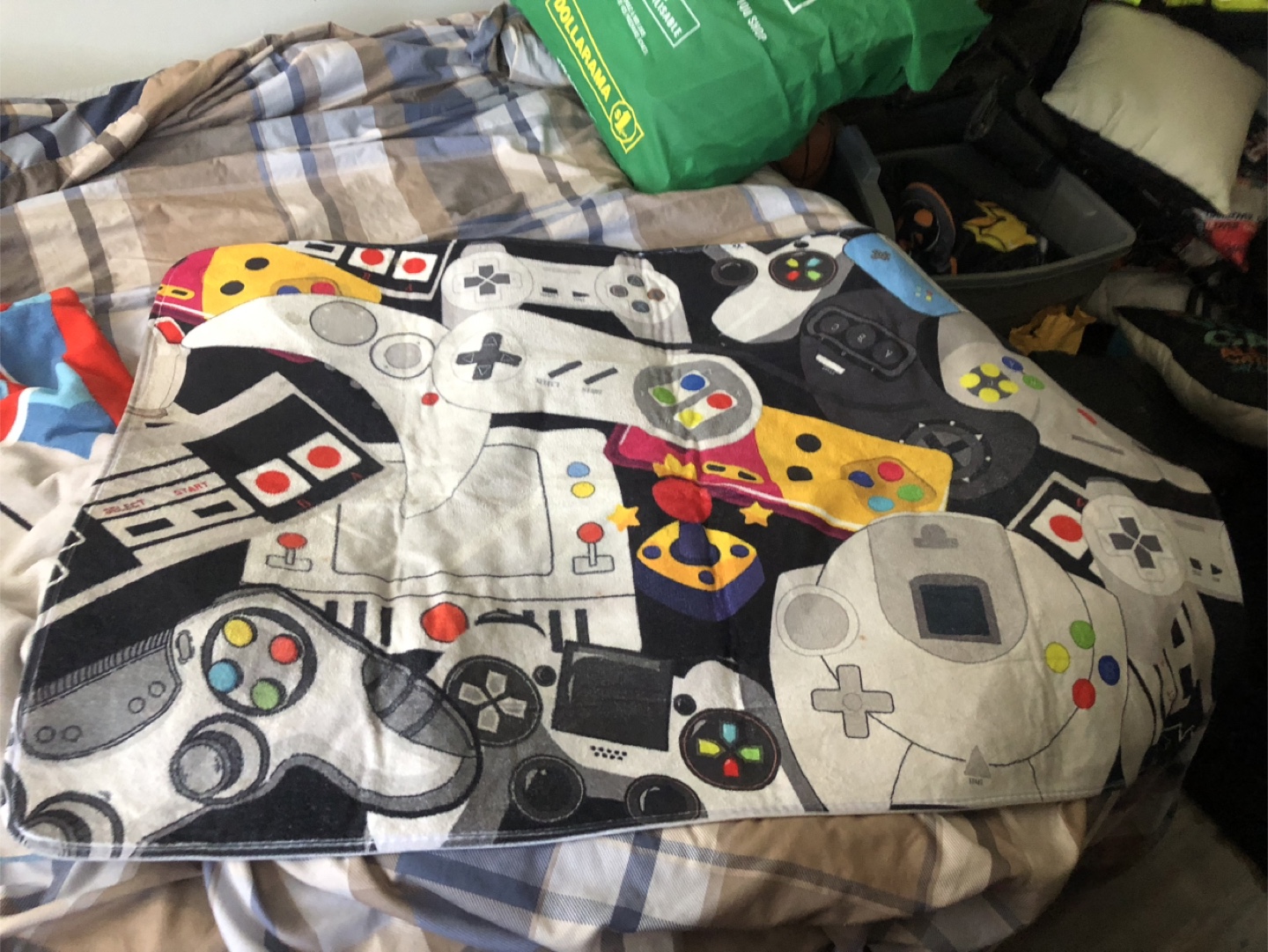 Gamer Themed Home Decor Lot - photo 4
