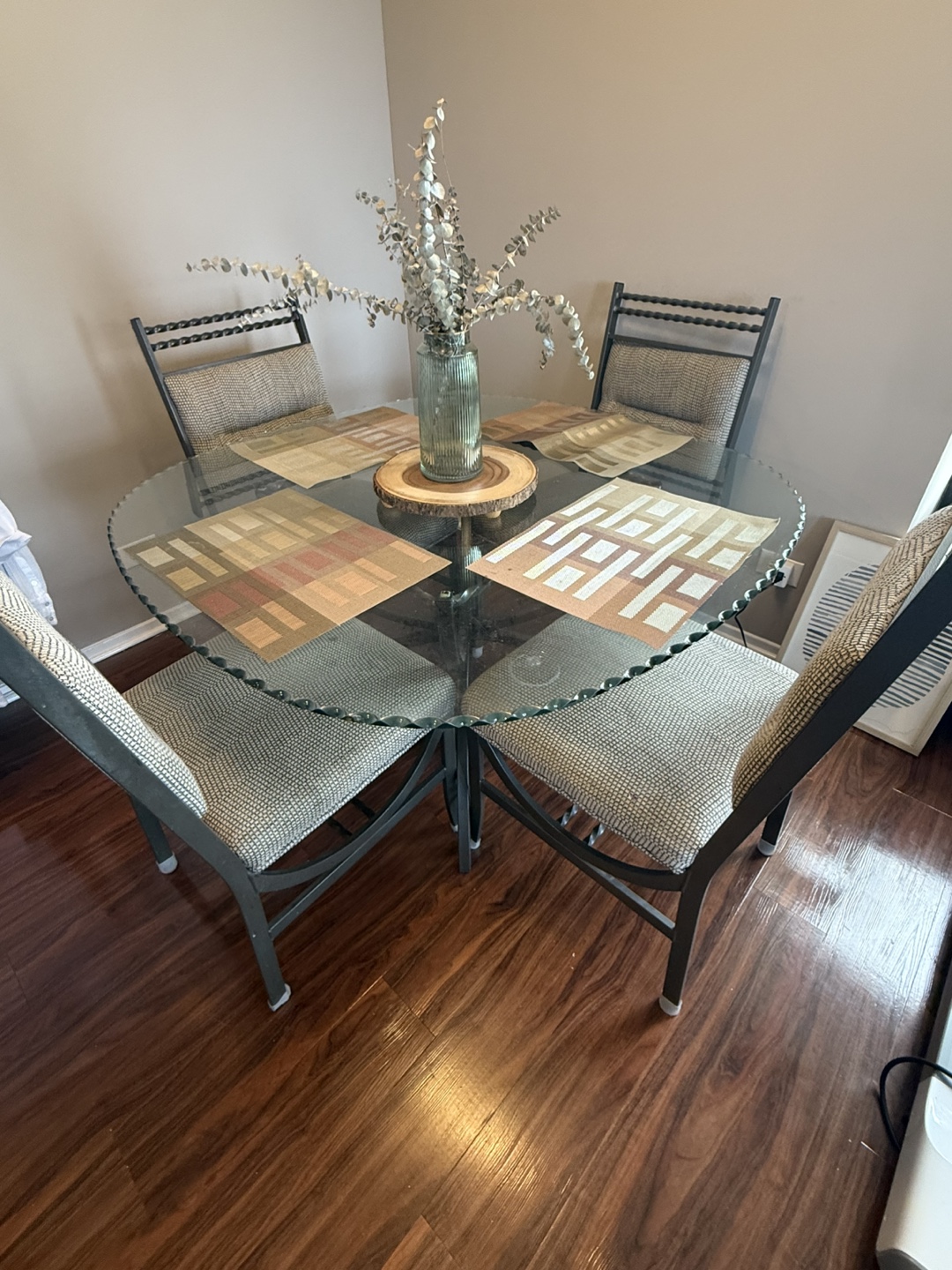 glass dining room table