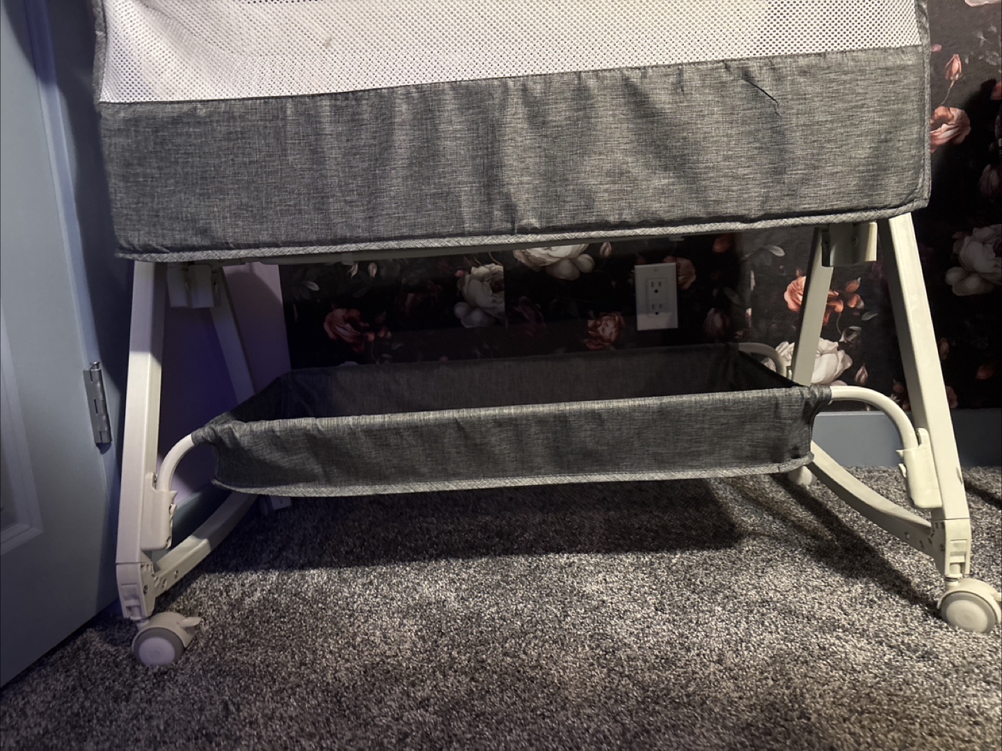 Baby Bassinet - Grey and White - photo 2