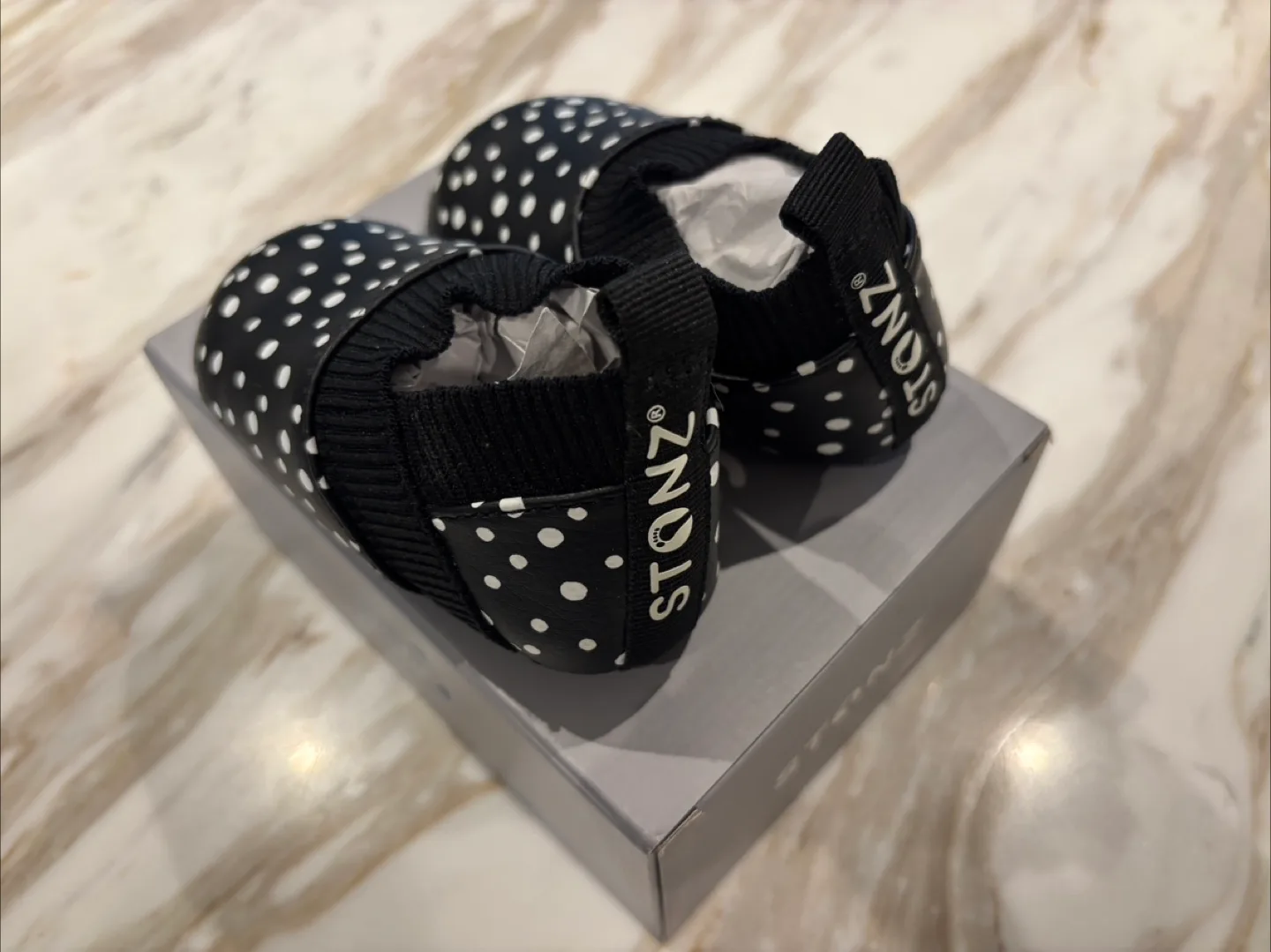 Stonz Yale Polka Dot Baby Shoes (12-18M) image indicator(3)