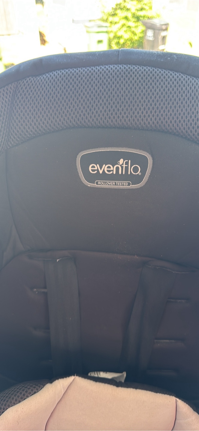 Evenflo Chase plus Car Seat - photo 5