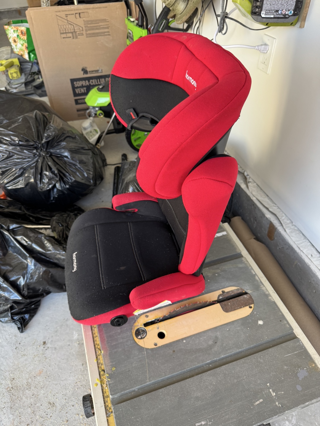 Harmony Dreamtime Booster Car Seat - Red/Black - photo 2