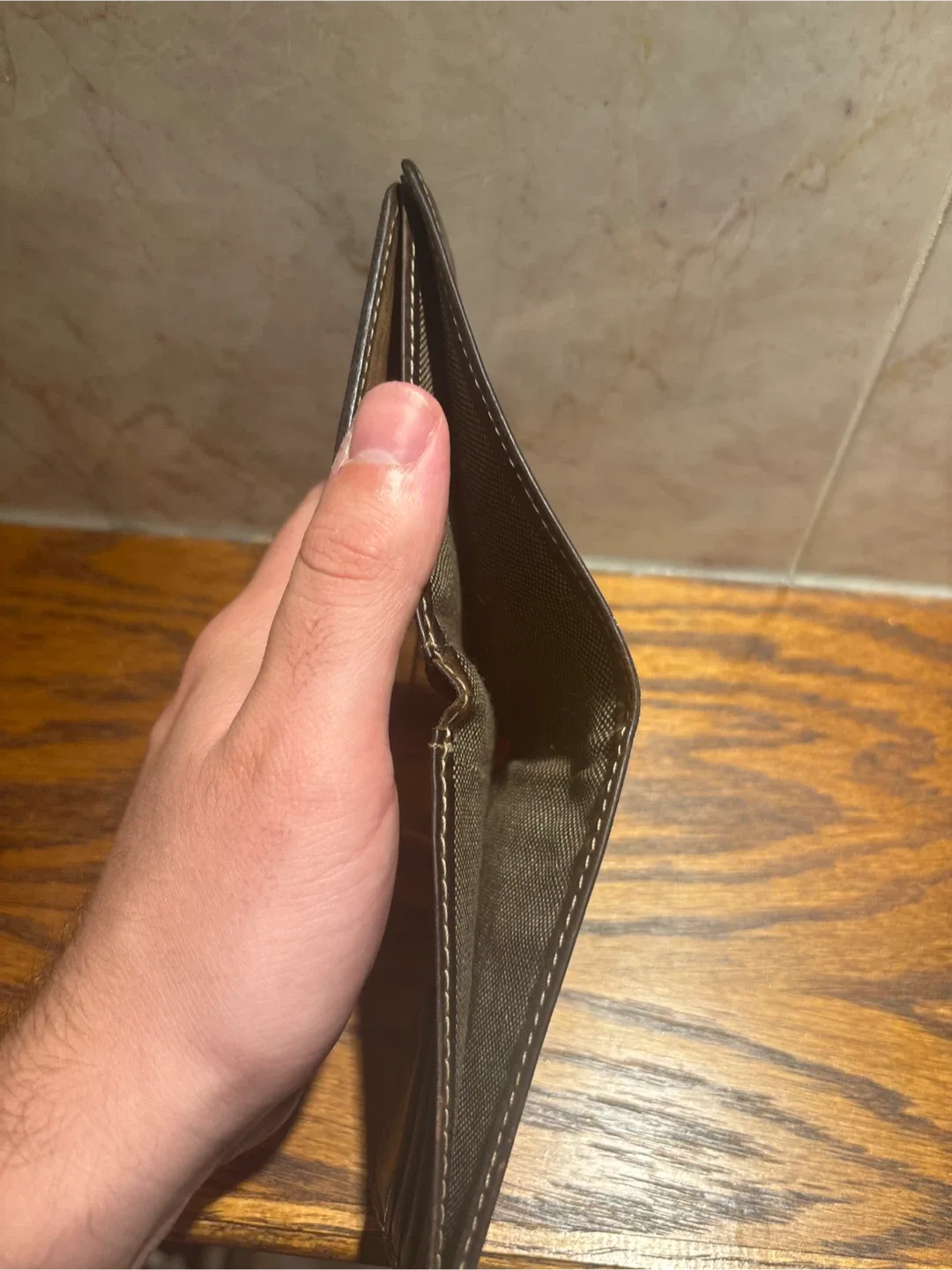 Fossil Brown Leather Wallet image indicator(6)