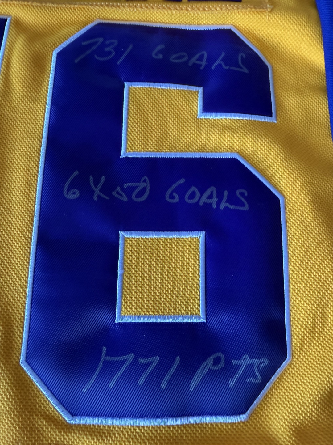 CCM Los Angeles Kings Marcel Dionne Signed Jersey - photo 4