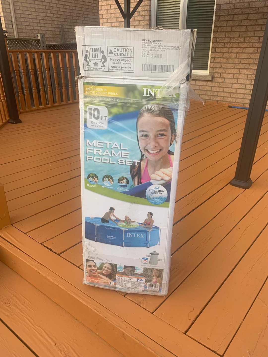 Intex 10ft Metal Frame Pool Set - New in Box!