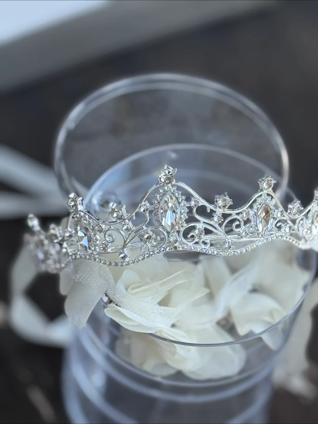 Assorted Crowns image indicator(5)