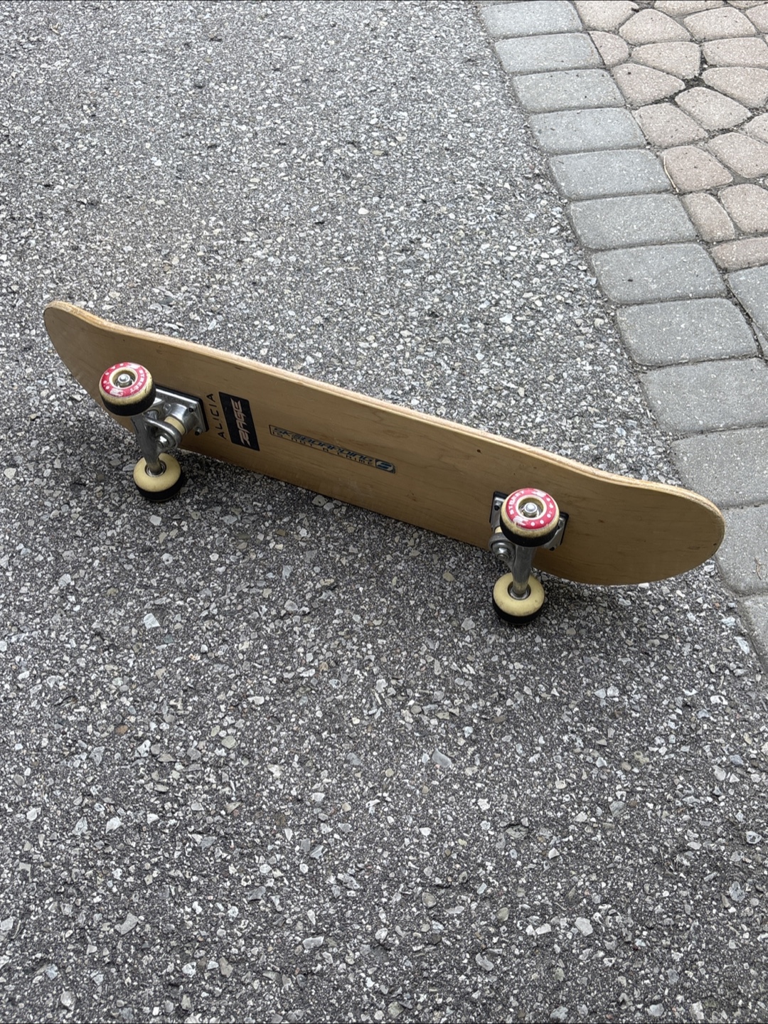 Used Skateboard - photo 2