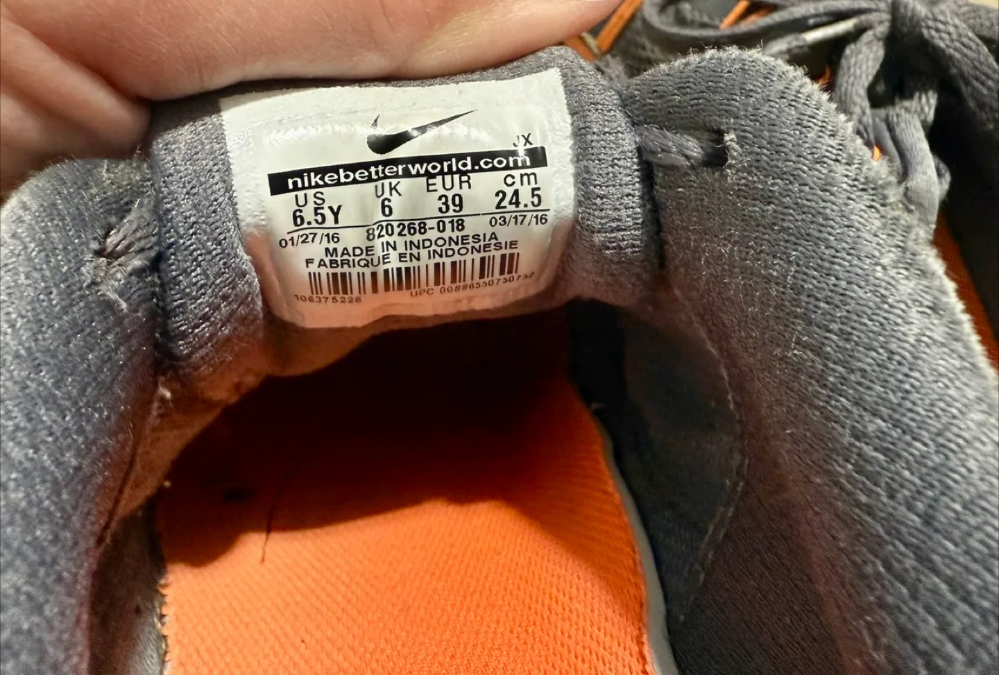 Nike Running Shoes image indicator(3)