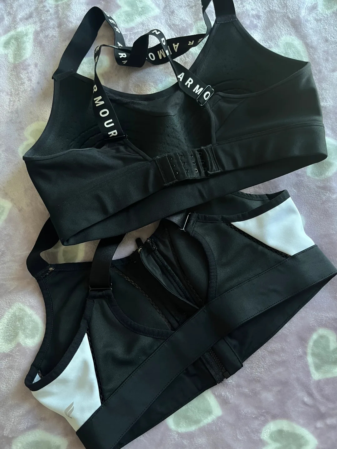 Sports Bras - Black image indicator(2)