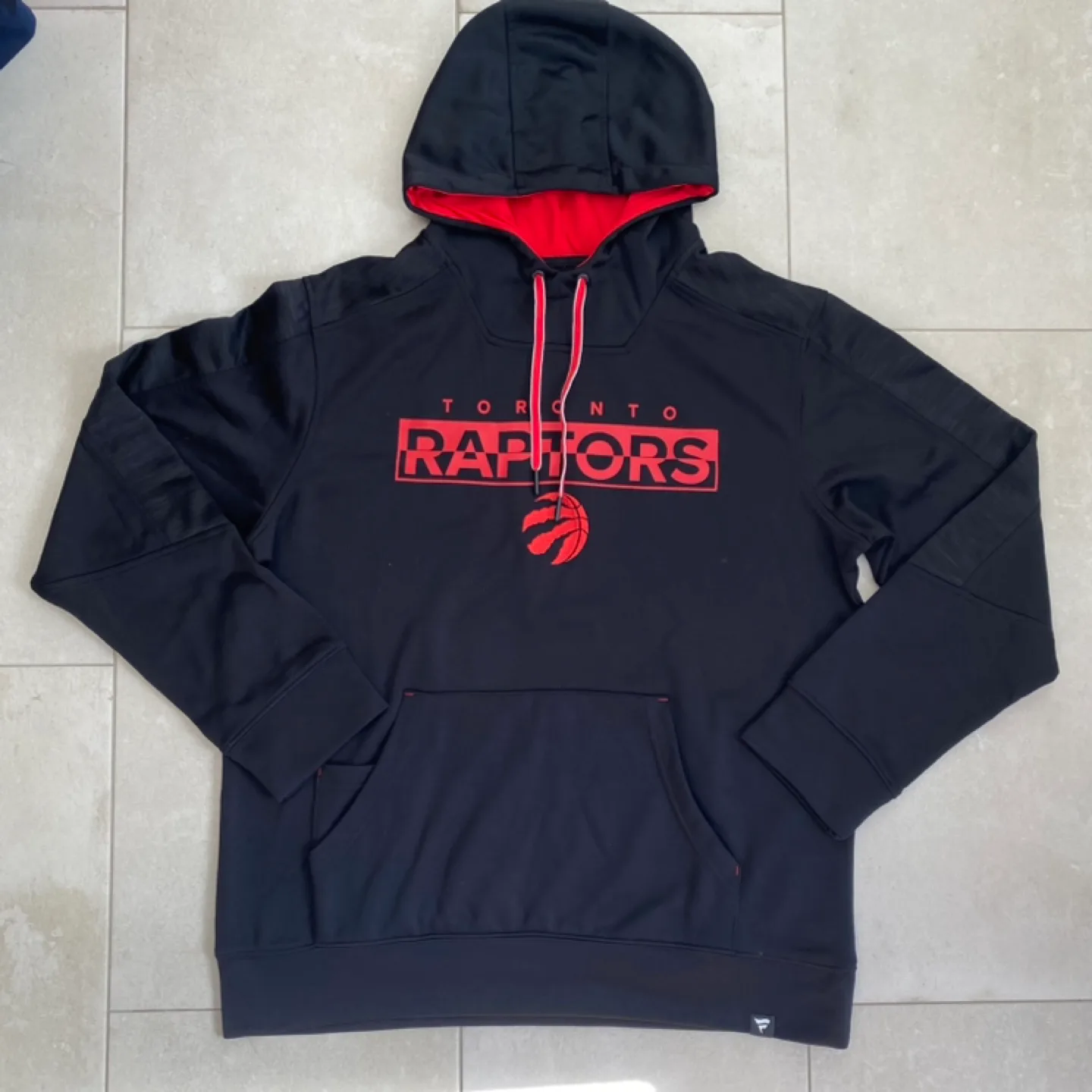 Toronto Raptors Fanatics Hoodie - Size L thumbnail