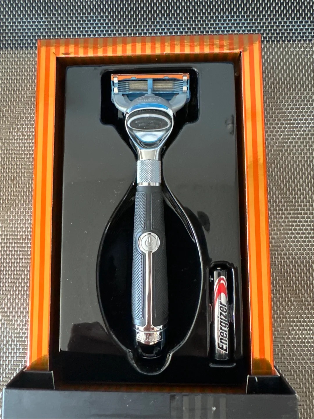 Gillette Fusion Chrome Collection Power Razor thumbnail