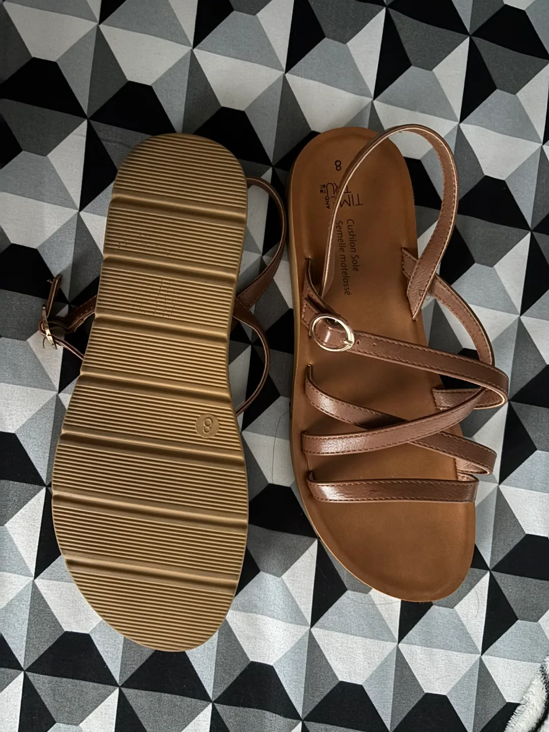 Time and Tru Brown Sandals - Size 8 image indicator(2)