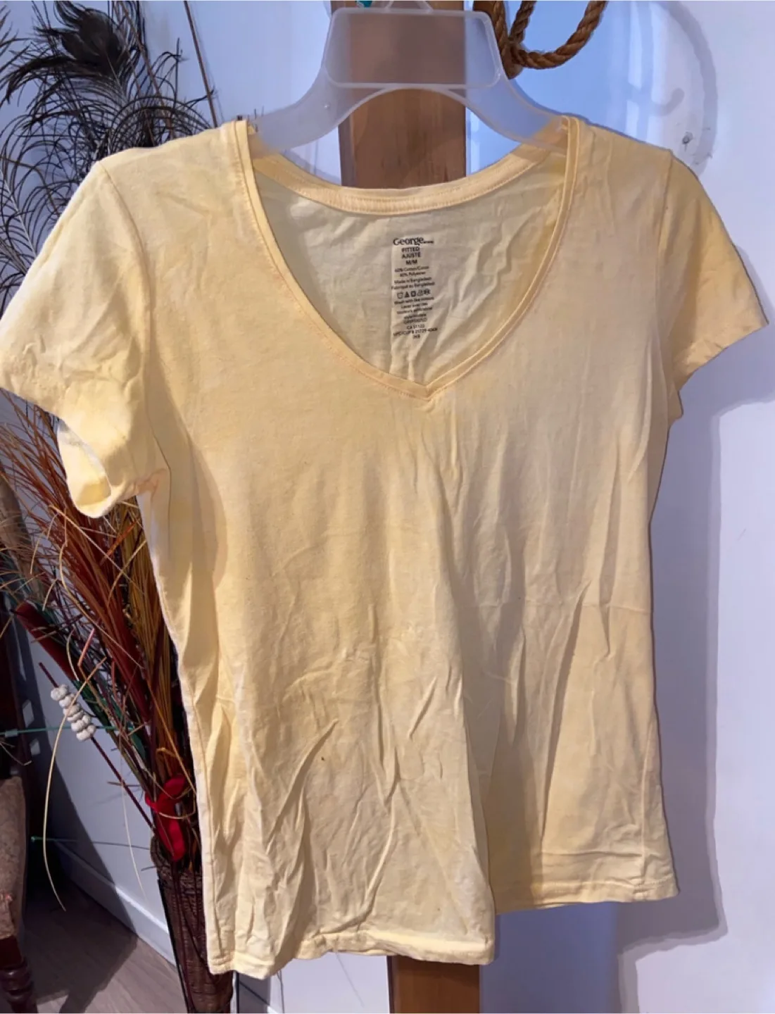 Women’s assortment of tops szM image indicator(9)