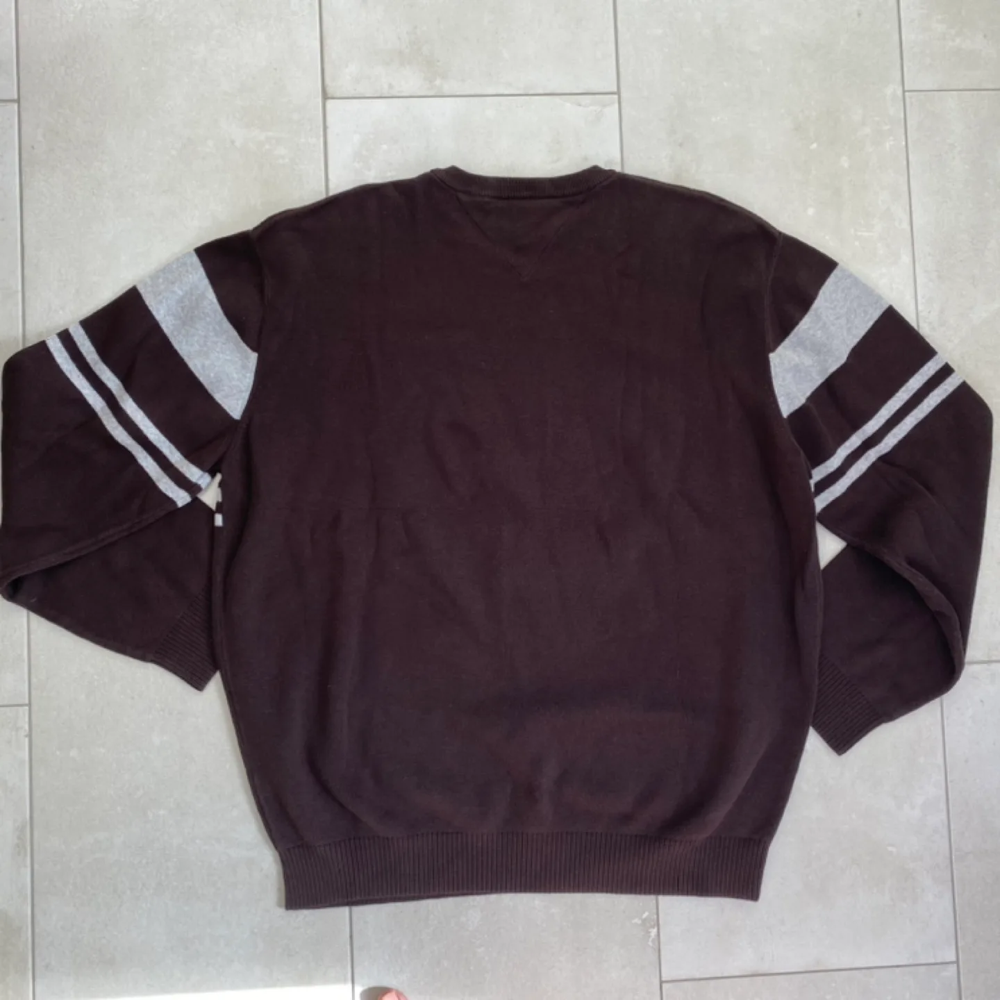 Tommy Hilfiger Brown Sweater - XL image indicator(4)