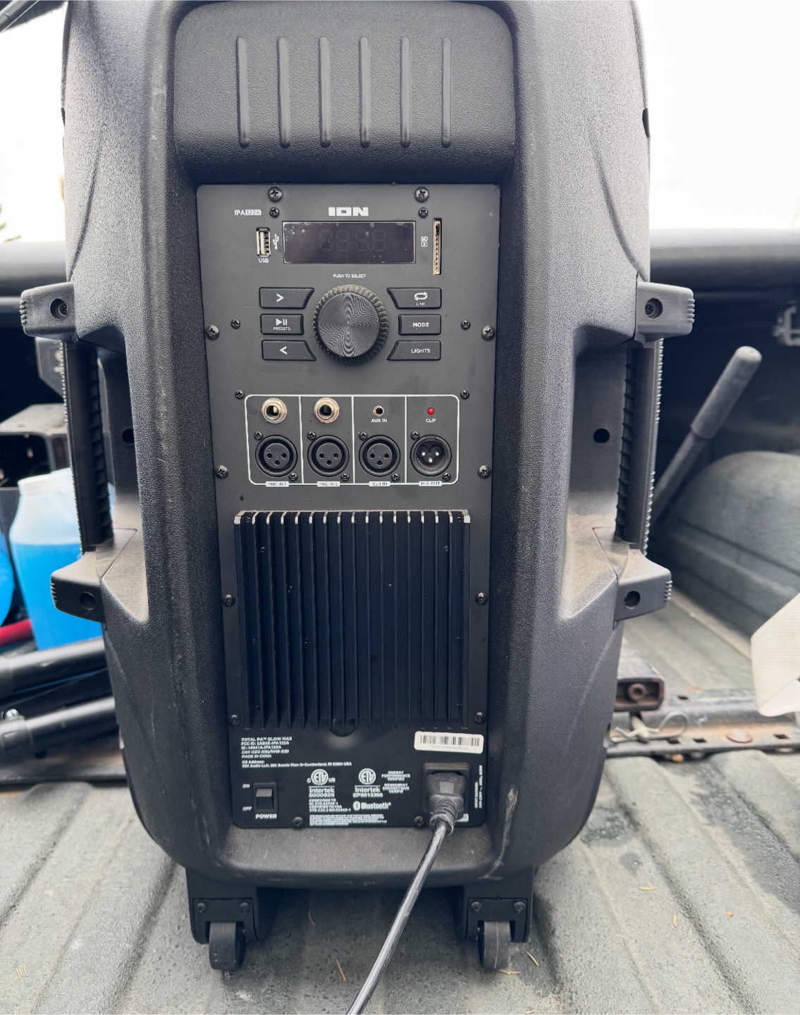 ION  Portable Speaker - photo 2