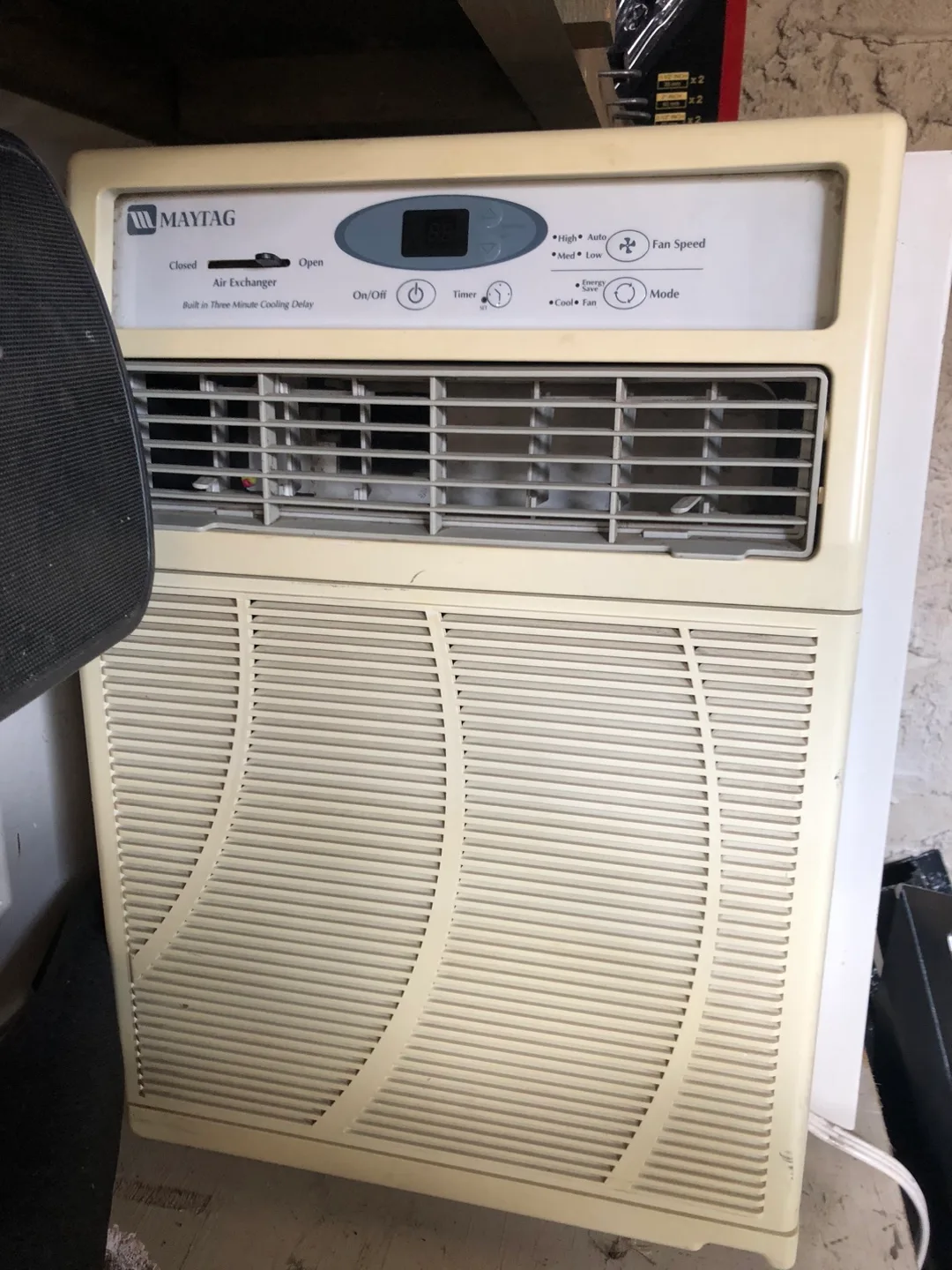 Maytag 10000 BTU Room Air Conditioner thumbnail