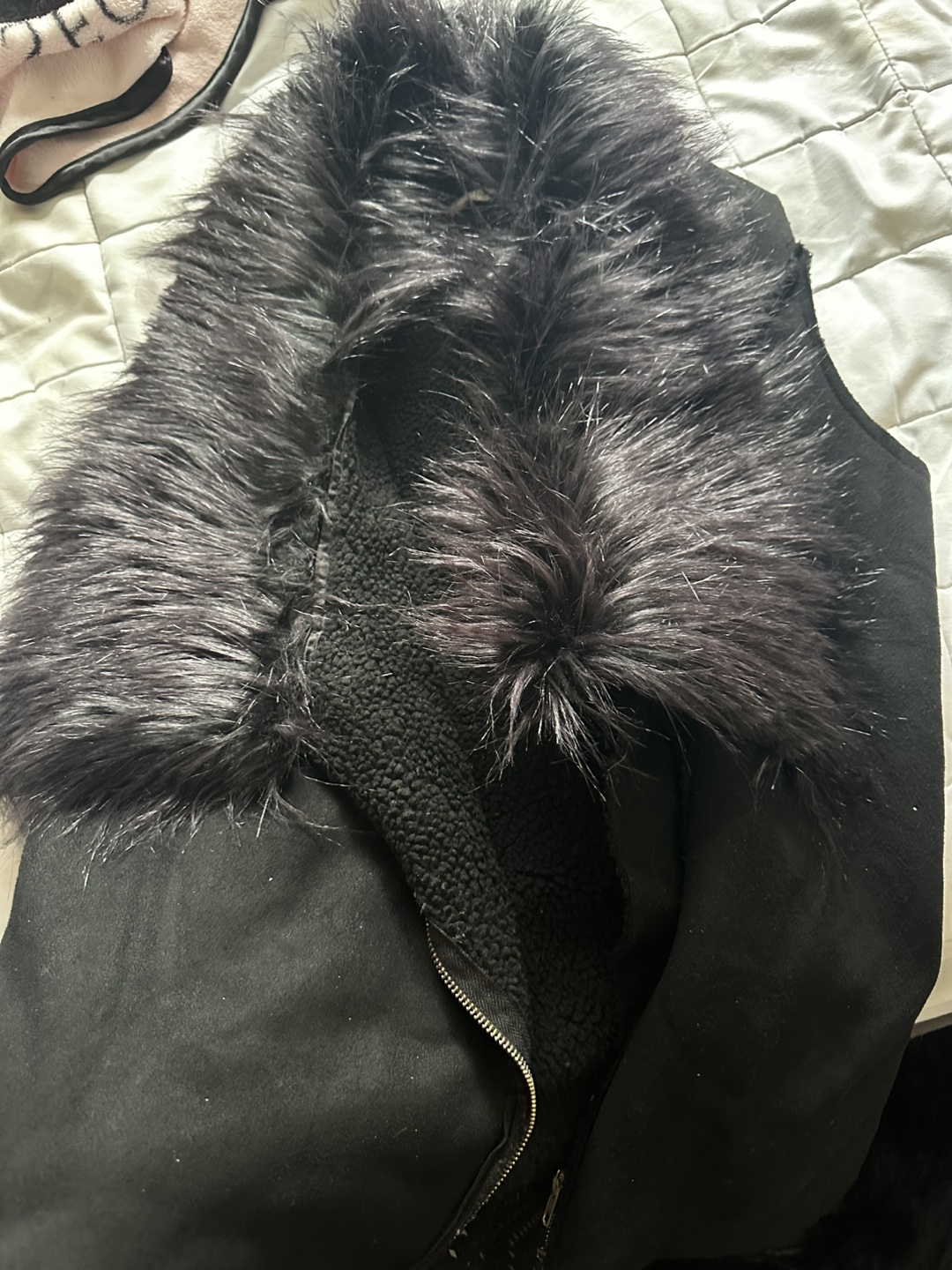 Black Fur Vest - photo 5