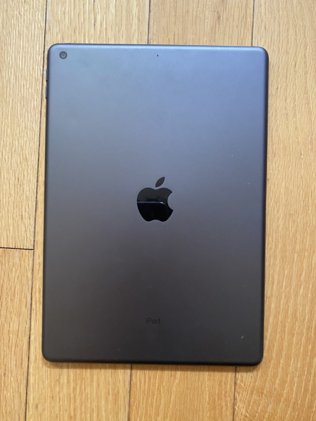 Apple iPad 7th gen for parts - photo 2