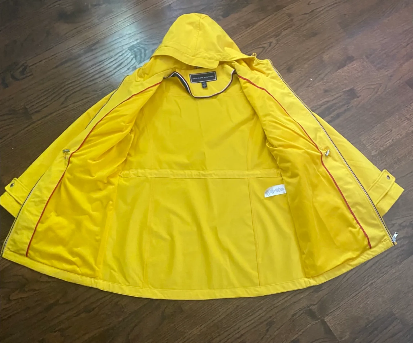 Tommy Hilfiger Yellow Rain Jacket - Size L image indicator(6)