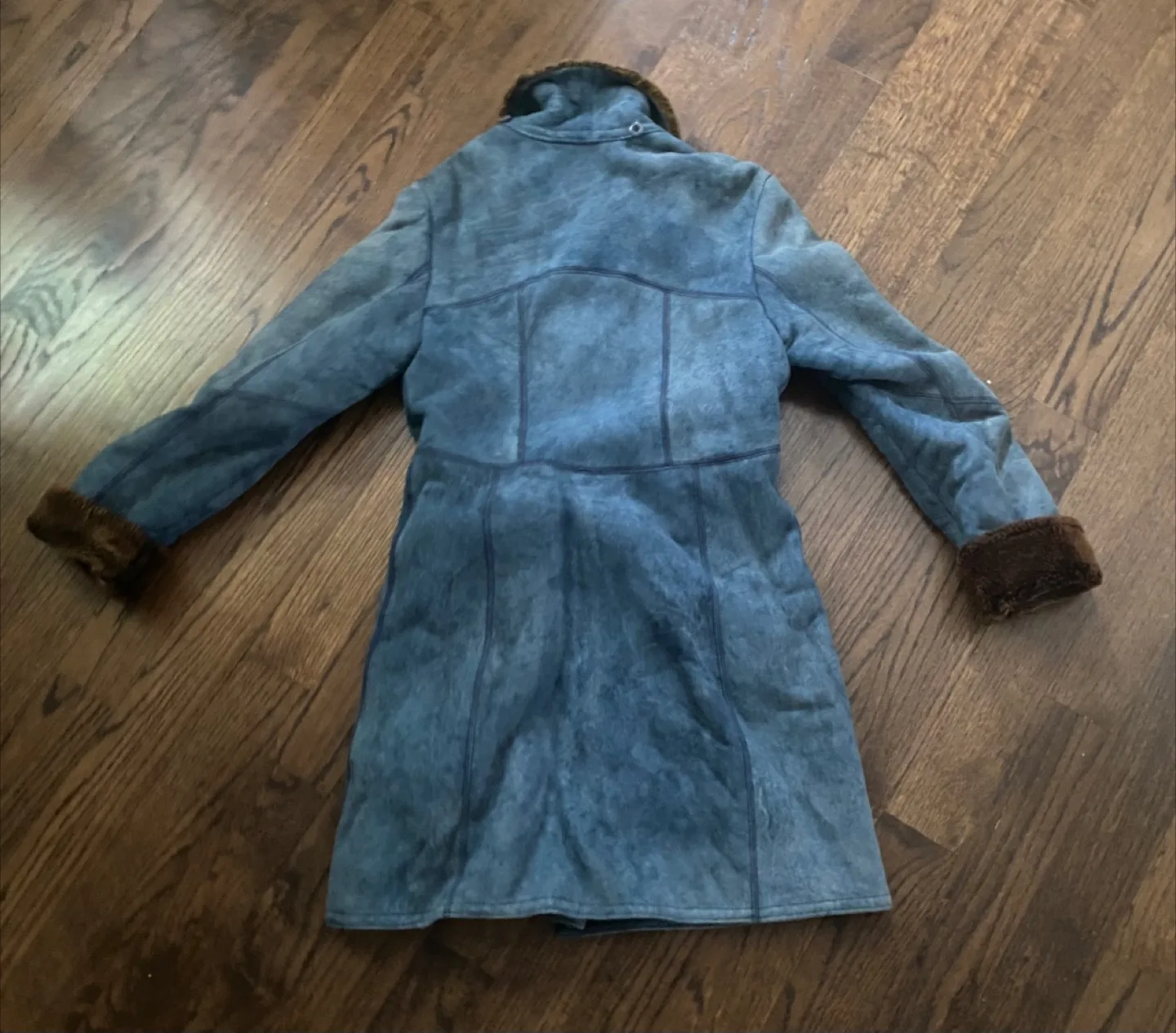 Blue Suede Shearling Coat “ Wolff of Canada” Small image indicator(7)