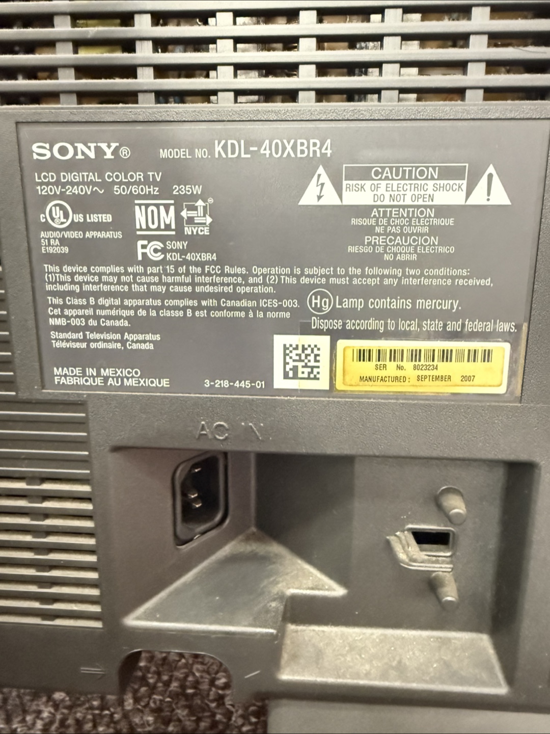 Sony Bravia KDL-40XBR4 40" LCD Color TV - photo 5