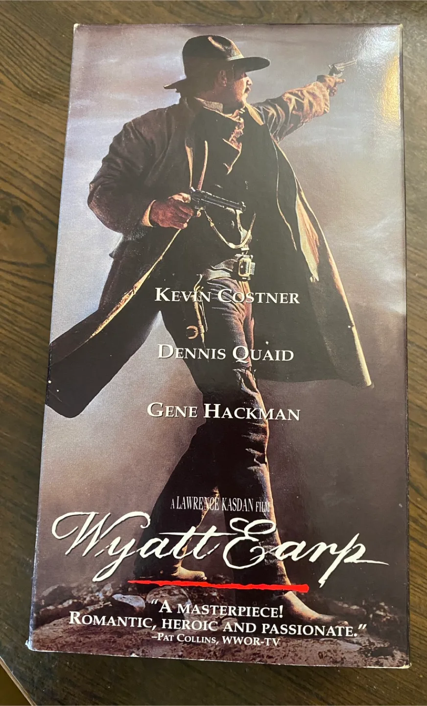Wyatt Earp VHS Tape - Kevin Costner thumbnail