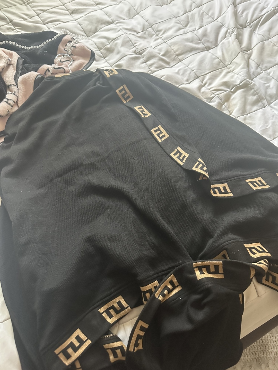 Fendi Black Sweatshirt - photo 2