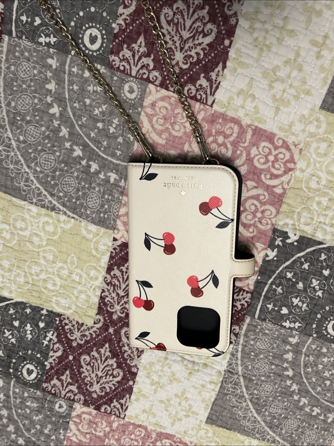 iPhone 13 Pro Max  Kate Spade iPhone Case with Chain