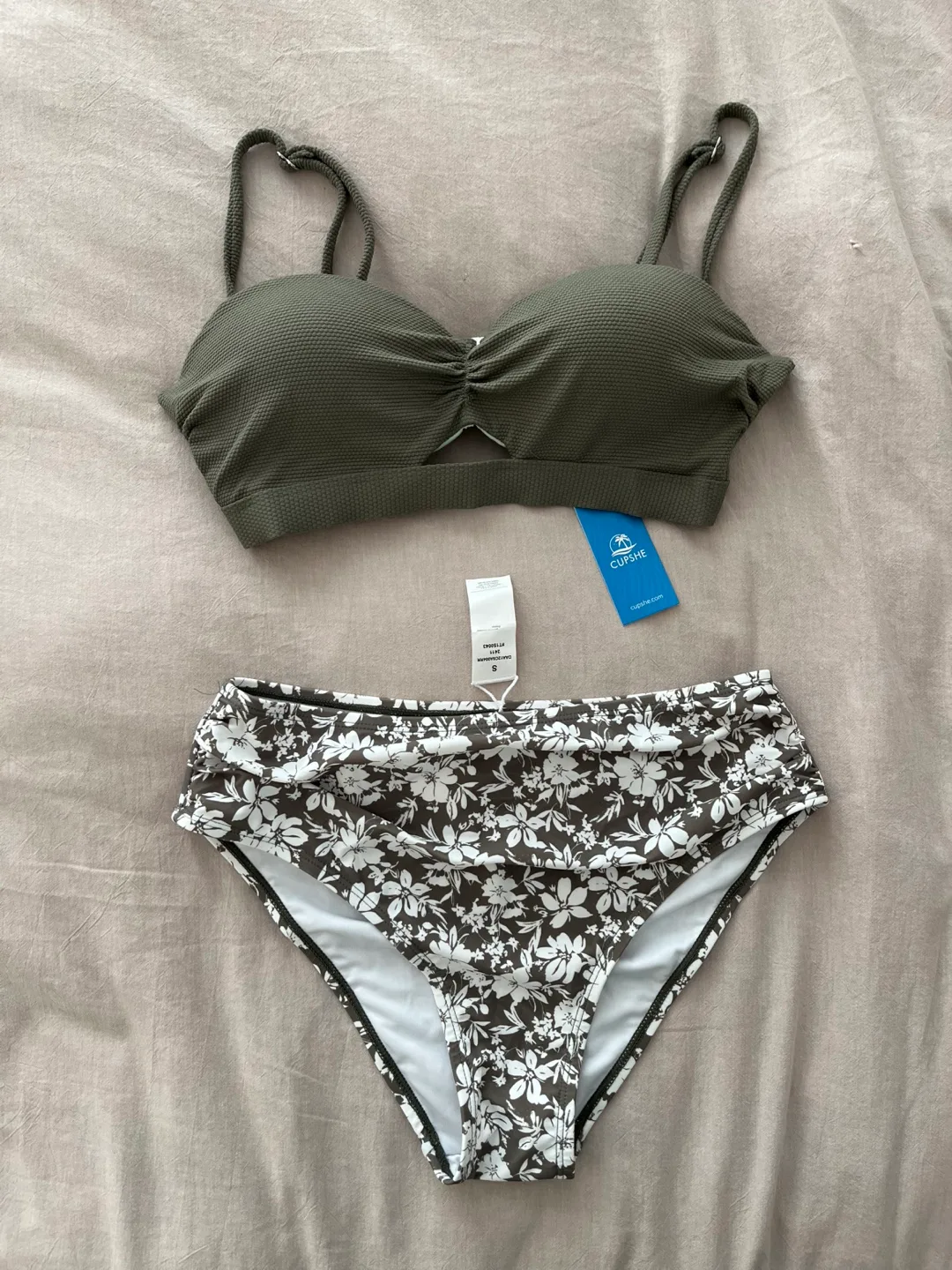 Cupshe bikini- NWT image indicator(2)