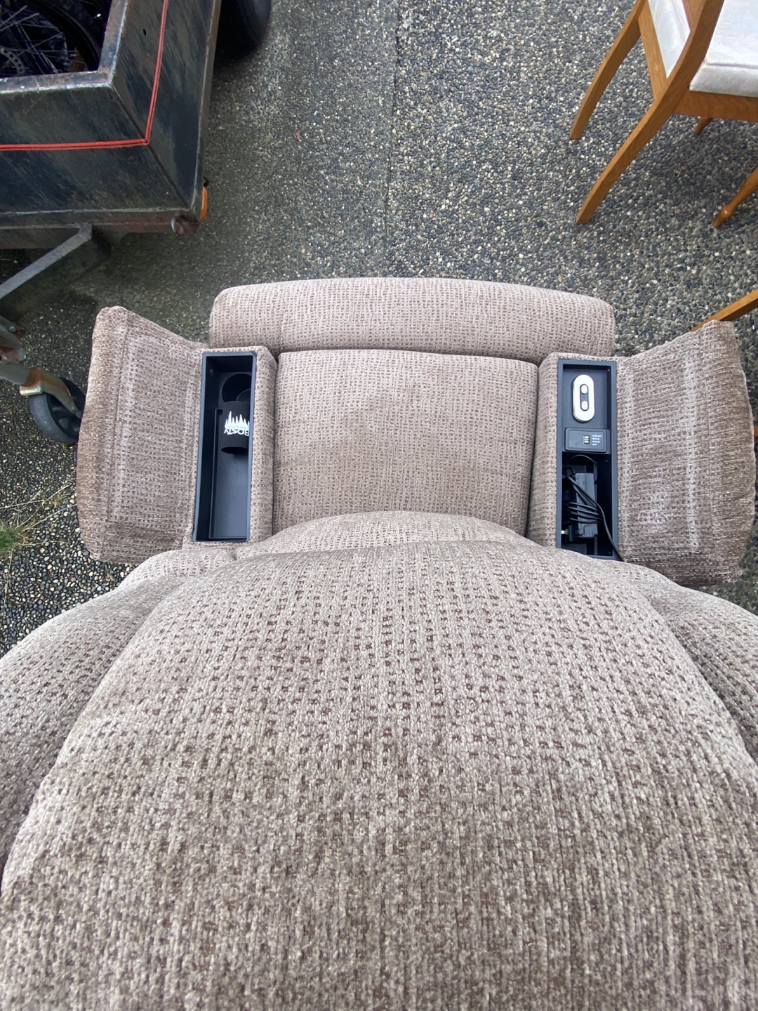Comfortable Recliner Chair - photo 2