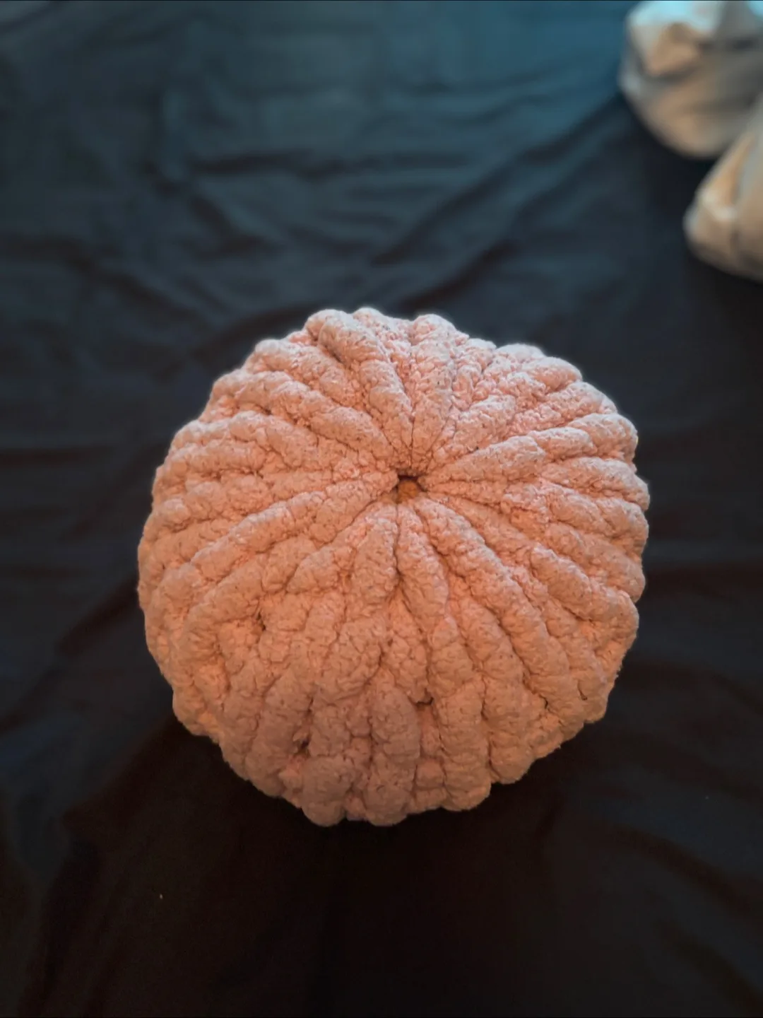 Handmade Knit Round Pillow - Peach thumbnail