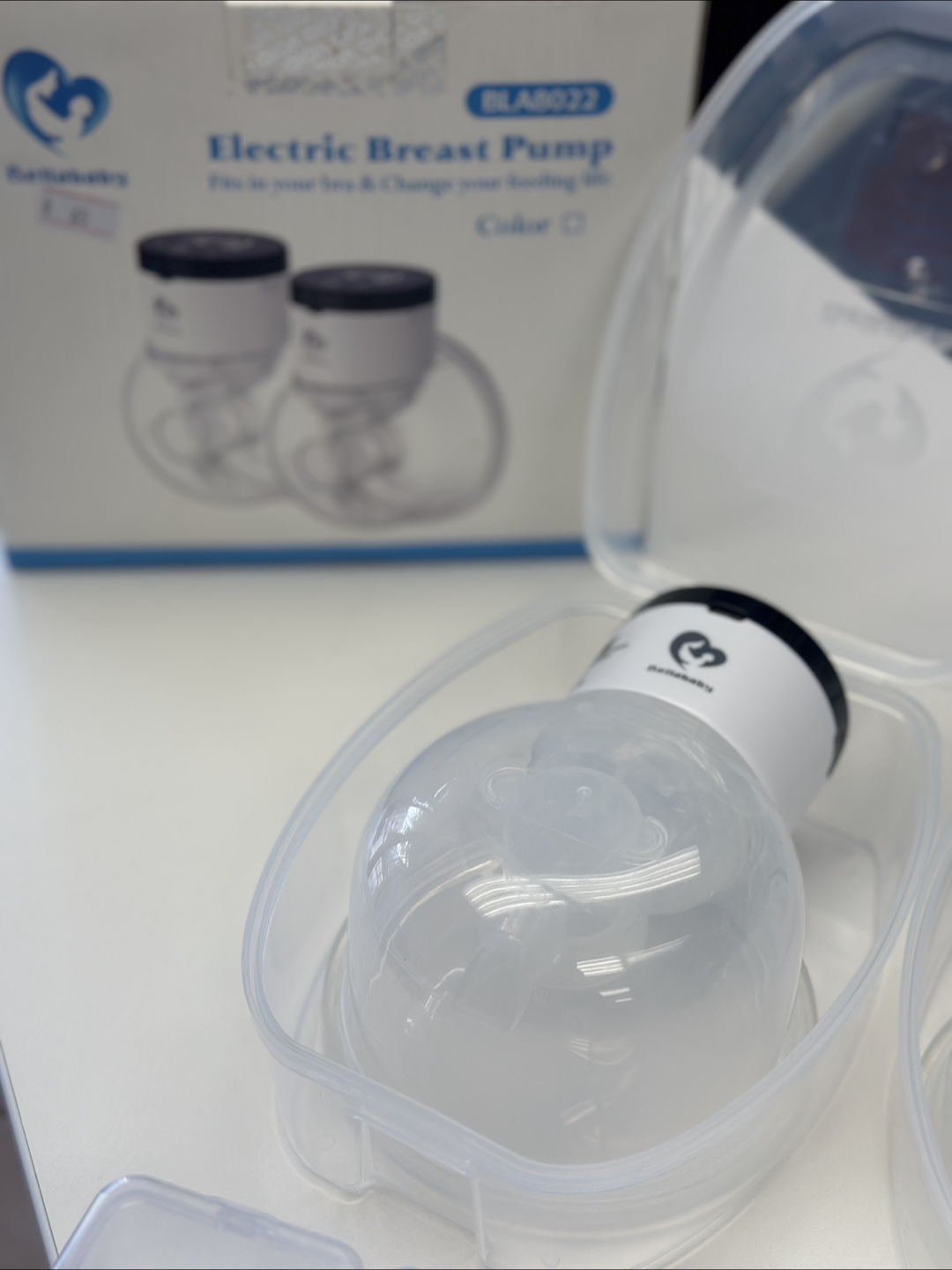 Bellababy Electric Breast Pump - Like New - photo 3