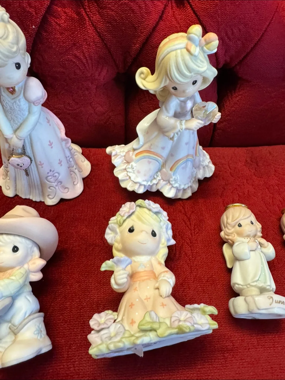 Precious Moments Figurines Lot image indicator(3)