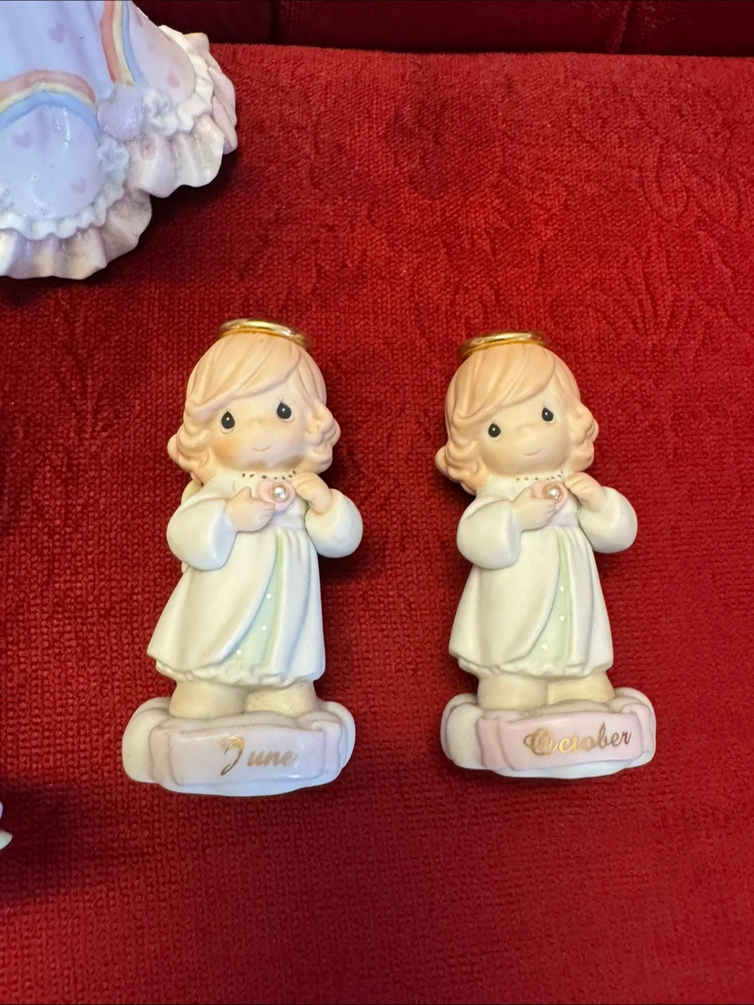Precious Moments Figurines Lot image indicator(4)