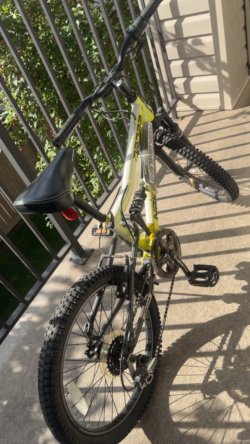 Nakamura Crossrider Kids' Bike - Yellow/Black - photo 2