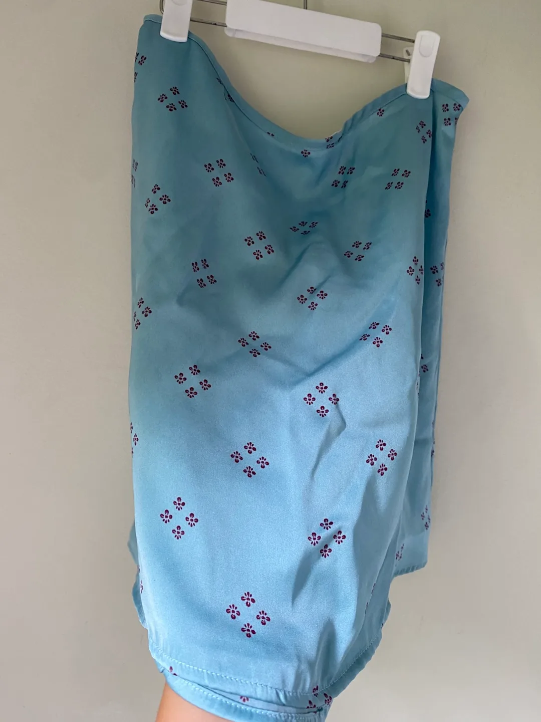 3 for $10- Honey Punch Blue Floral Skirt image indicator(3)