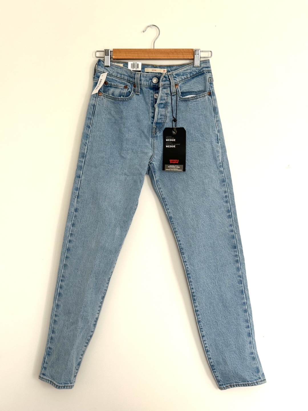 BNWT Levi’s jeans from aritzia - photo 3
