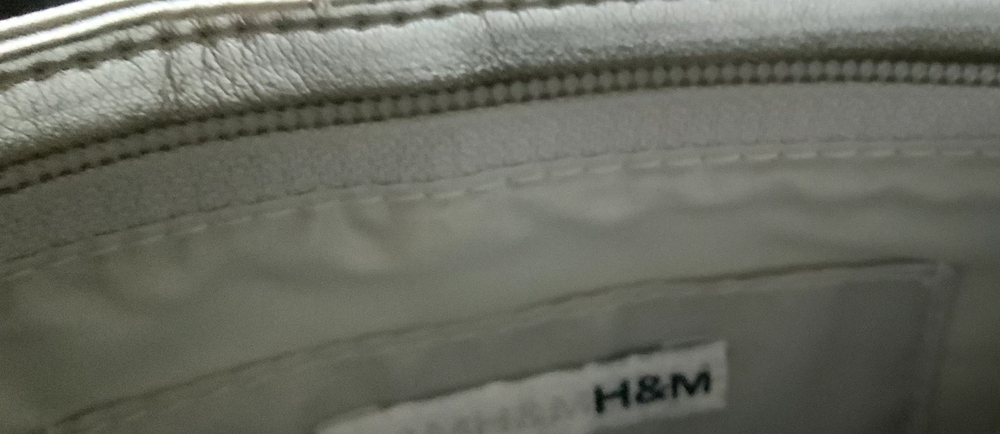 H&M Silver Wristlet Clutch - photo 2