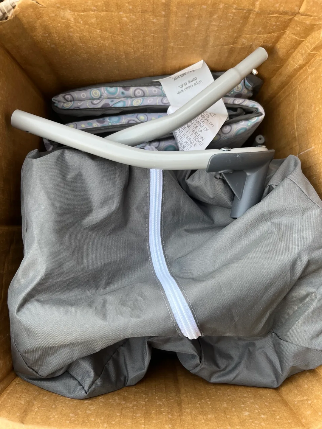 Graco Pack 'n Play Element Portable Playard image indicator(2)