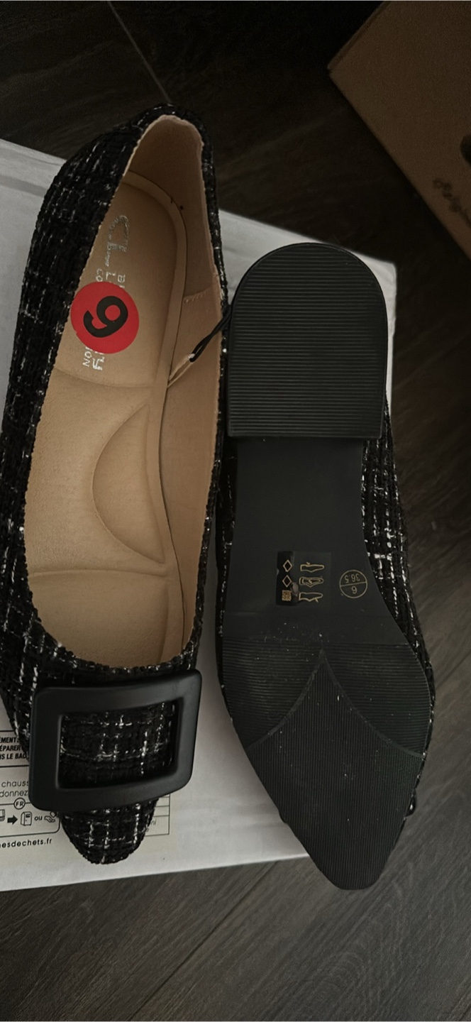 Laundry Black Flats - Size 6 - photo 2