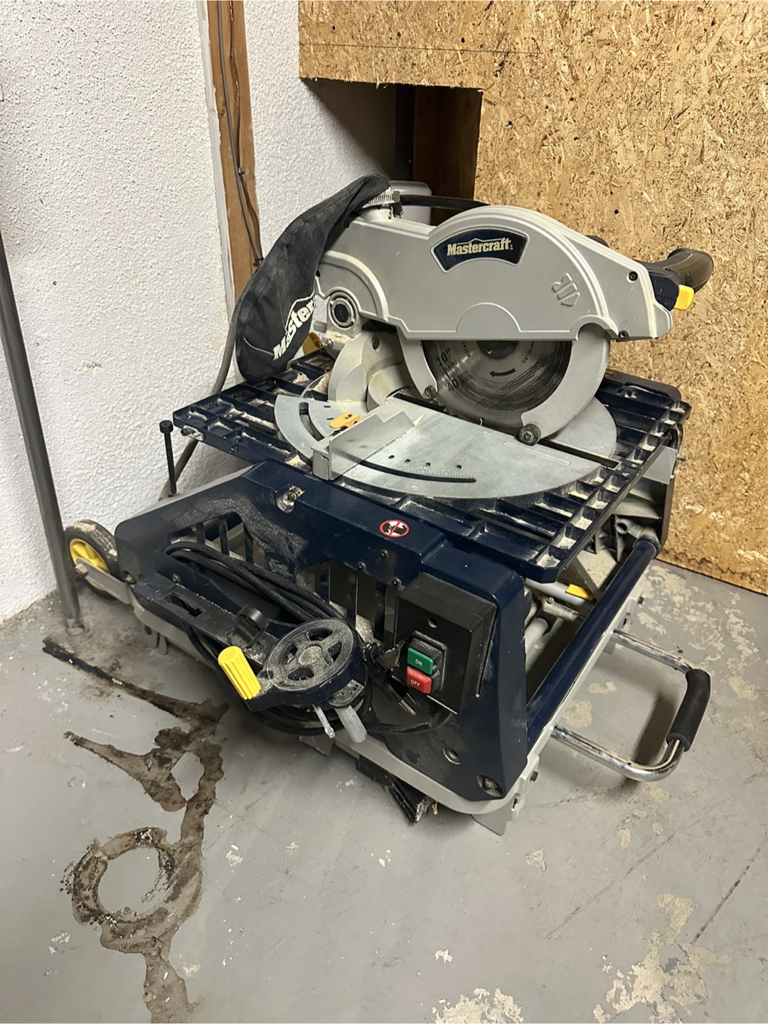 Mastercraft 2-in-1 Jobsite Flip-Over Saw