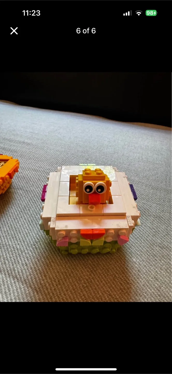 Lego Friends Central Perk & Extras image indicator(6)