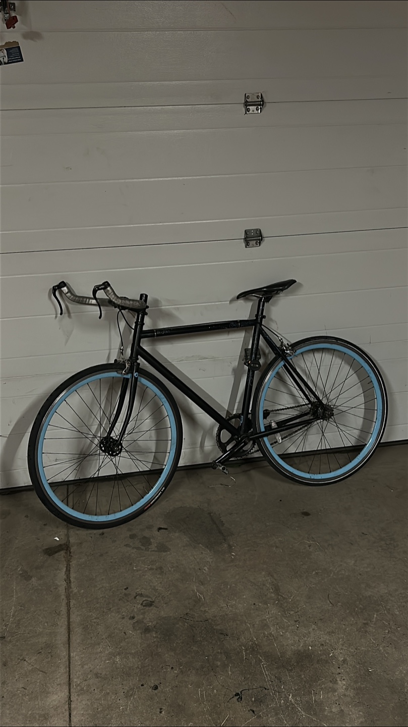 Gear Bike - Black with Blue Rims