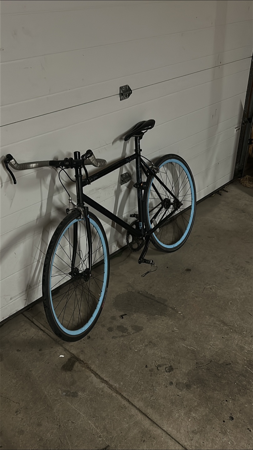 Gear Bike - Black with Blue Rims - photo 2
