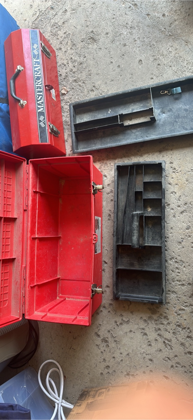 24” TUFF-E toolbox - photo 2